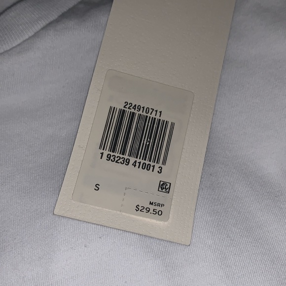 Unisex super Mario white Levi’s NWT - Picture 4 of 6